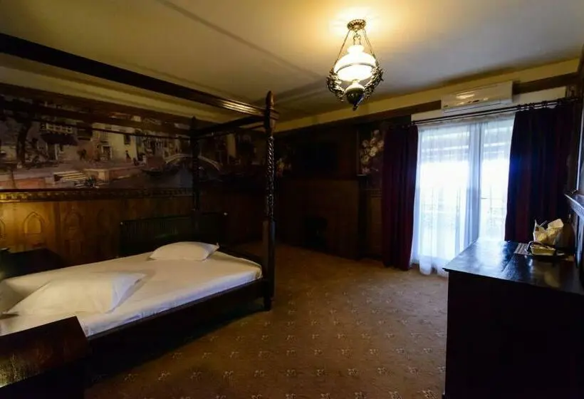 Quarto standart com terraça, Lacetate