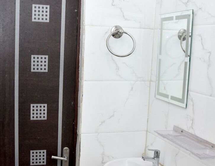 Quarto Deluxe, Maple Inn