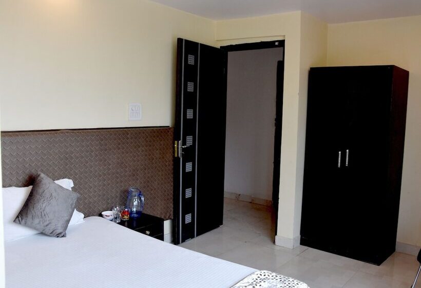 Quarto Deluxe, Maple Inn