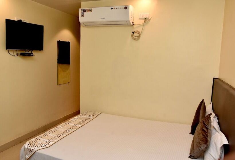 Quarto Deluxe, Maple Inn