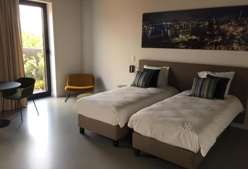 Студия Стандарт, Trust