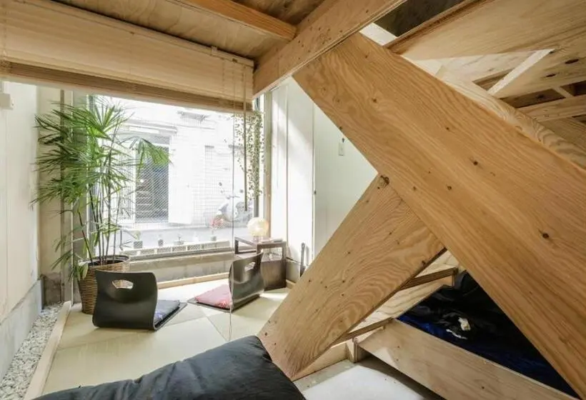 エコノミールーム, Music Uni Street Backpacker S Hostel
