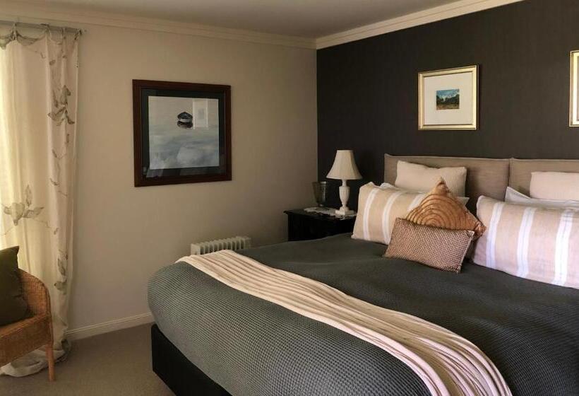 豪华套房, Karanda Bnb