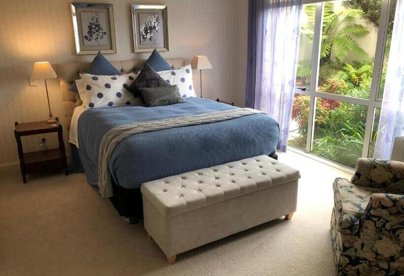 豪华套房, Karanda Bnb