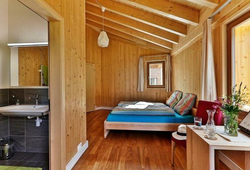 חדר סטנדרט עם מרפסת, Berglandhof Hotel Ernen