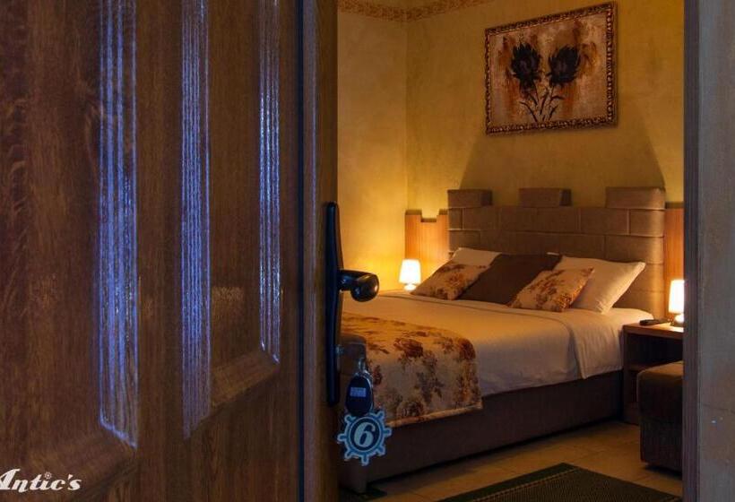 اتاق استاندارد, Motel Pizzeria Antic's