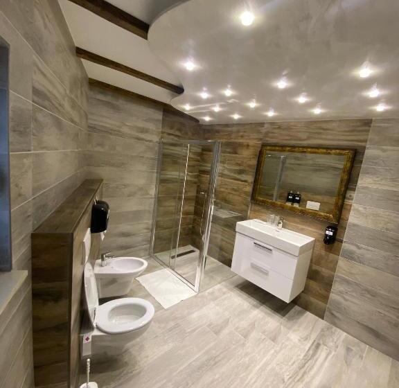 آپارتمان 1 خوابه, Motel Pizzeria Antic's