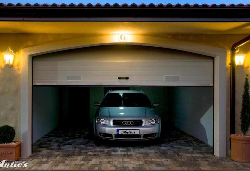 اتاق استاندارد, Motel Pizzeria Antic's