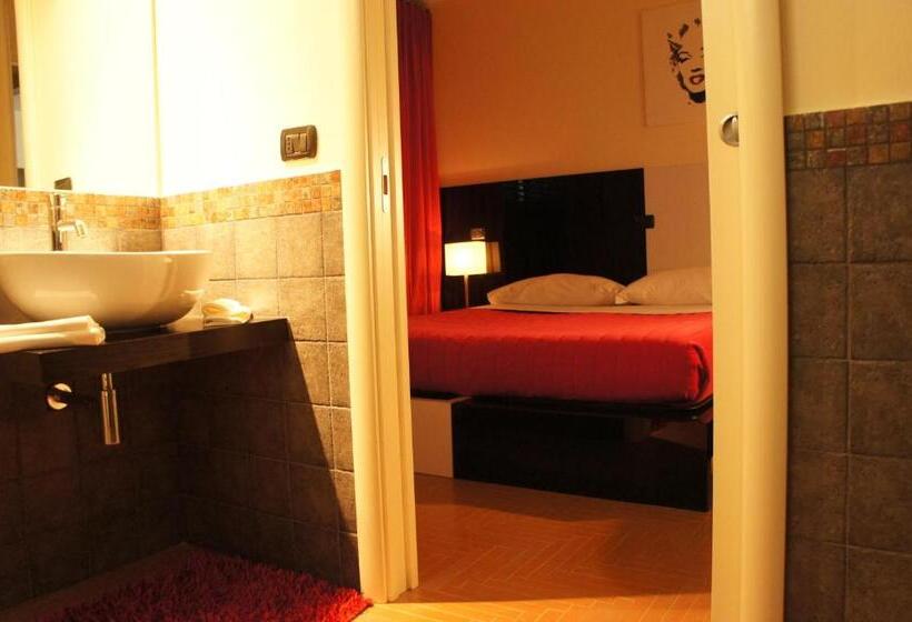 اتاق استاندارد, L Orto Degli Otelli