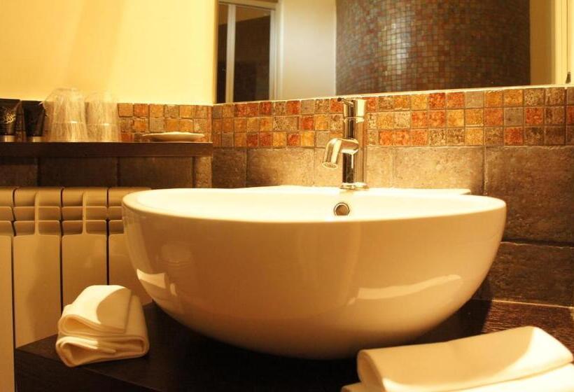 اتاق استاندارد, L Orto Degli Otelli