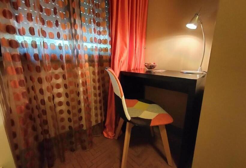 اتاق اکونومی یک تخته, L Orto Degli Otelli