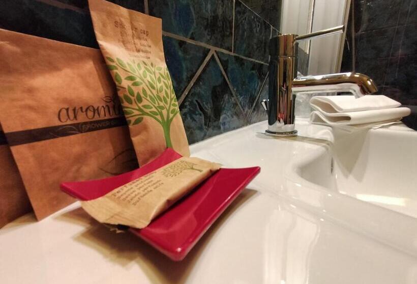 اتاق اکونومی یک تخته, L Orto Degli Otelli