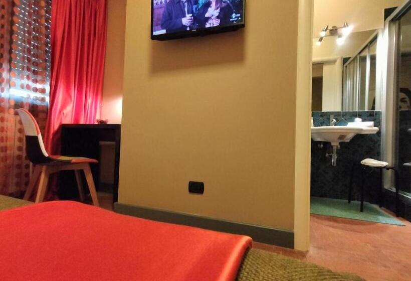 اتاق اکونومی یک تخته, L Orto Degli Otelli