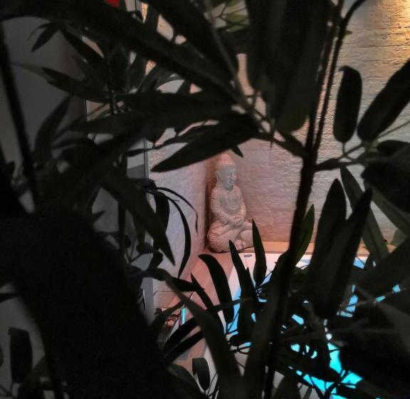 سوییت, L Orto Degli Otelli