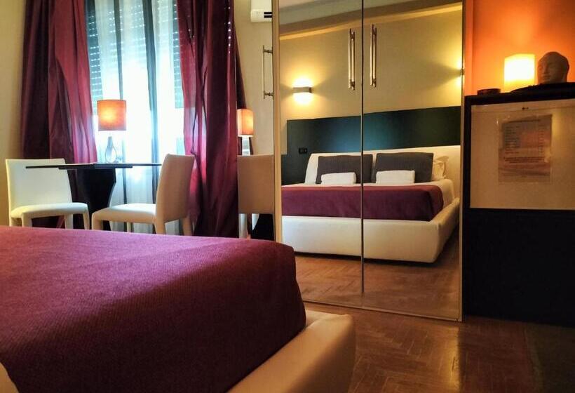 سوئیت با وان آب گرم, L Orto Degli Otelli