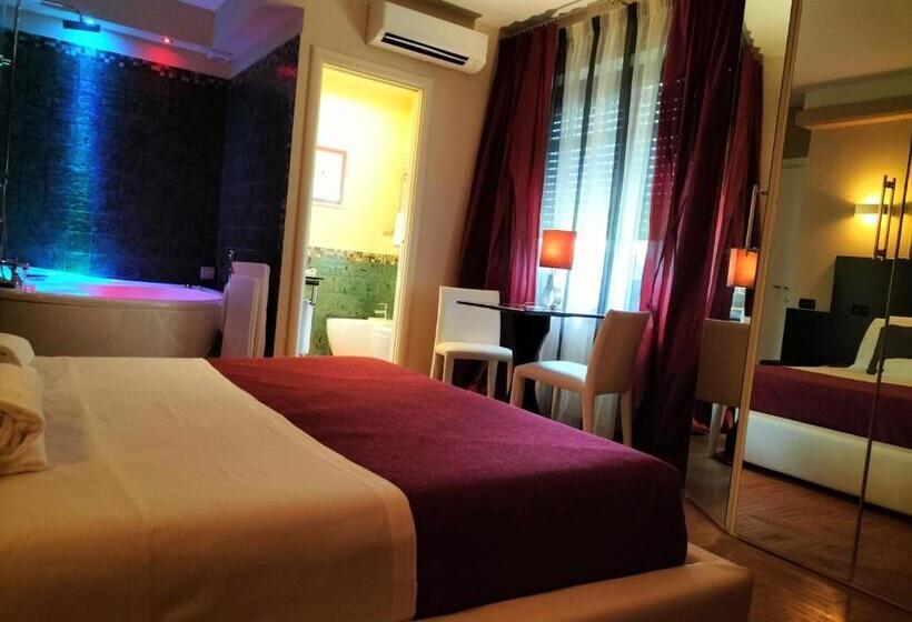 سوئیت با وان آب گرم, L Orto Degli Otelli