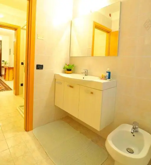 スタンダードシングルルーム, Bed And Breakfast La Sosta