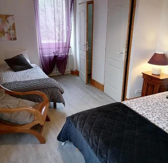 Standard Kolmen Hengen Huone, Maison La Vigne   Gîtes Et Chambres D Hôtes