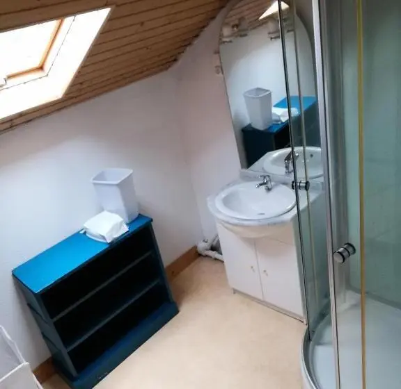 Huoneisto 1 Makuuhuone Parveke, Maison La Vigne   Gîtes Et Chambres D Hôtes
