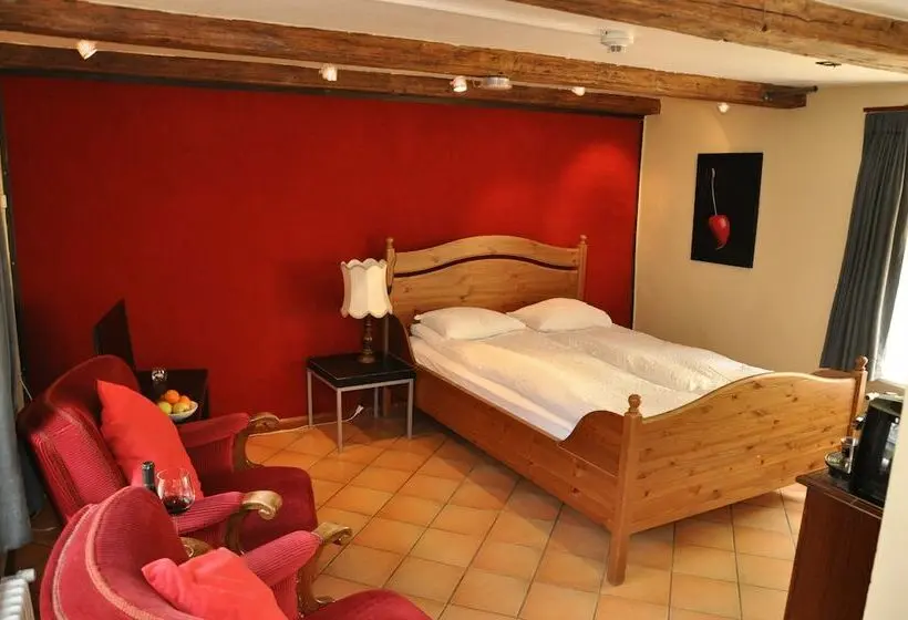 スタンダードルーム, Aux Chambres Du Banneret