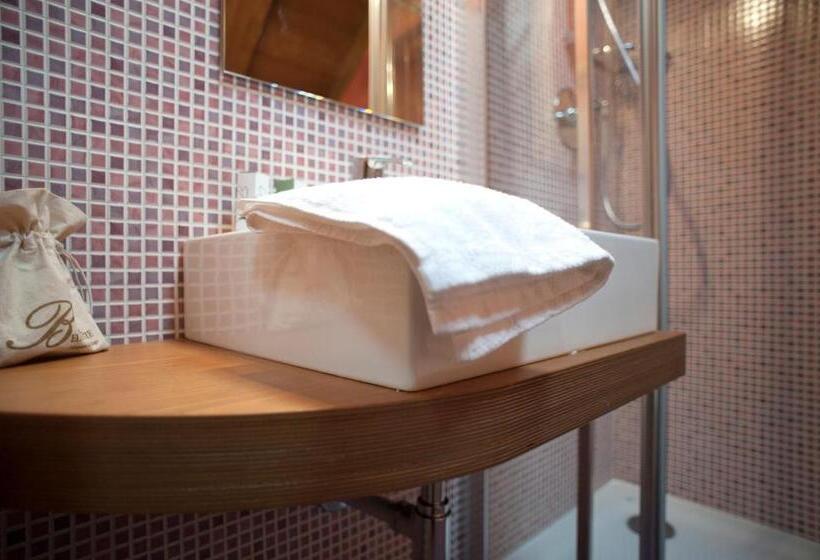 침실이 1개인 아파트 연결 중, Belmonte