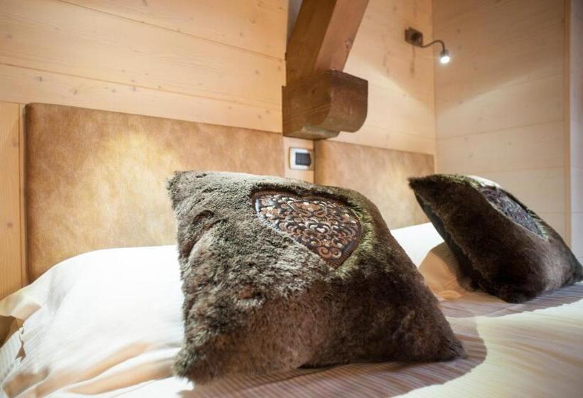 싱글 디럭스 룸, Belmonte