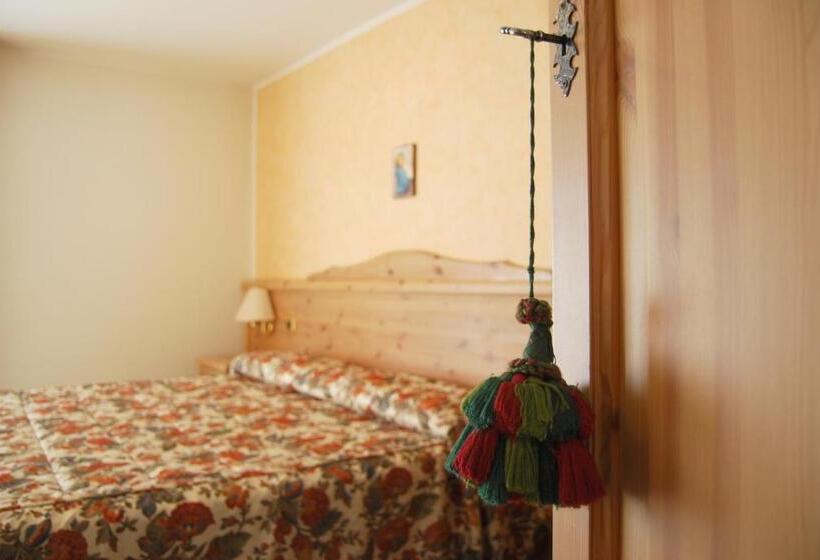 컴포트 룸, Belmonte