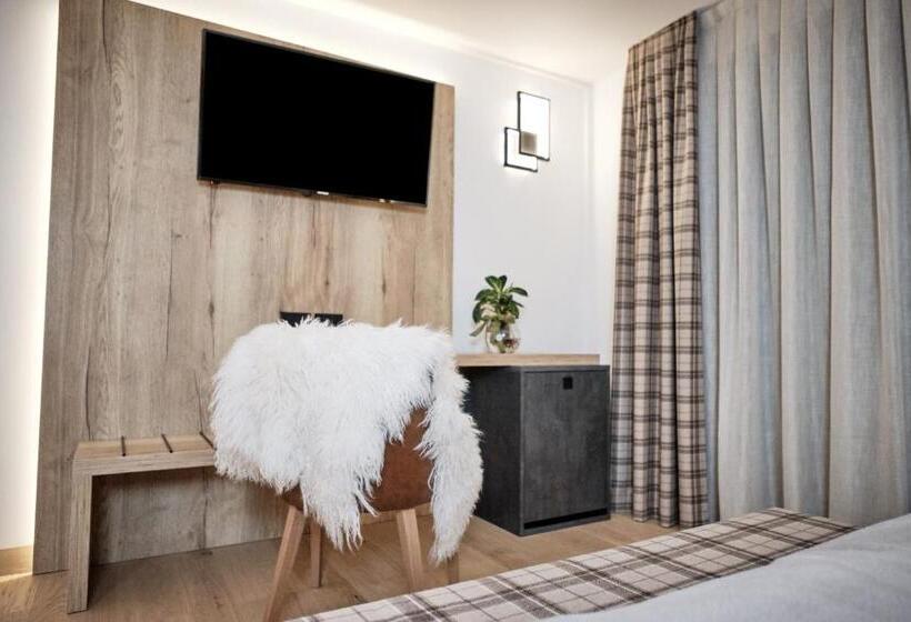 디럭스 룸, Belmonte