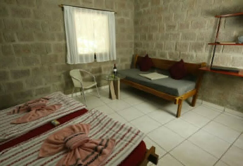 غرفة قياسية ثلاثية, Cantos Da Mata