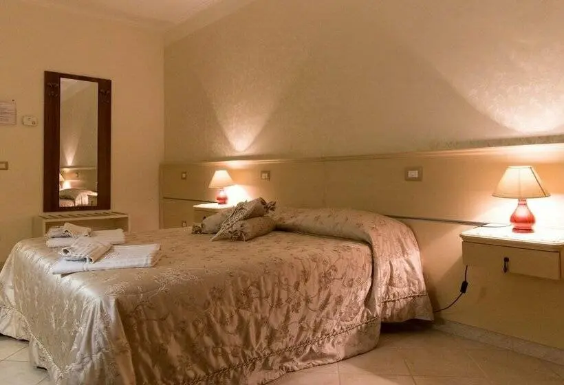 Standard-huone, Elia