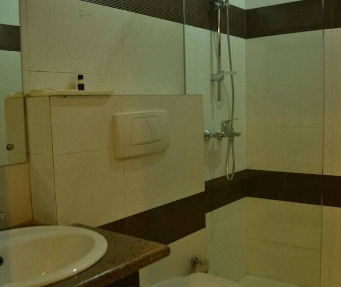 豪华房间, Haris Mg Road Gurugram