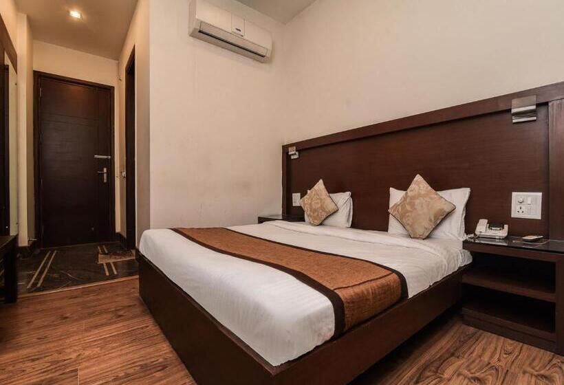豪华房间, Haris Mg Road Gurugram