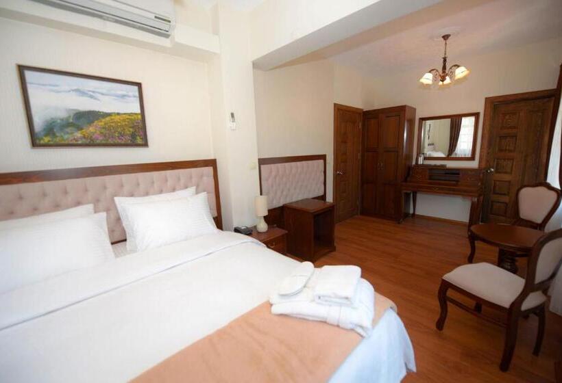 اتاق استاندارد با چشم‌انداز باغ, Zagnospasa Konaklari