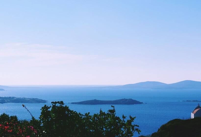 اتاق خانوادگی, Aletro Cottage Houses