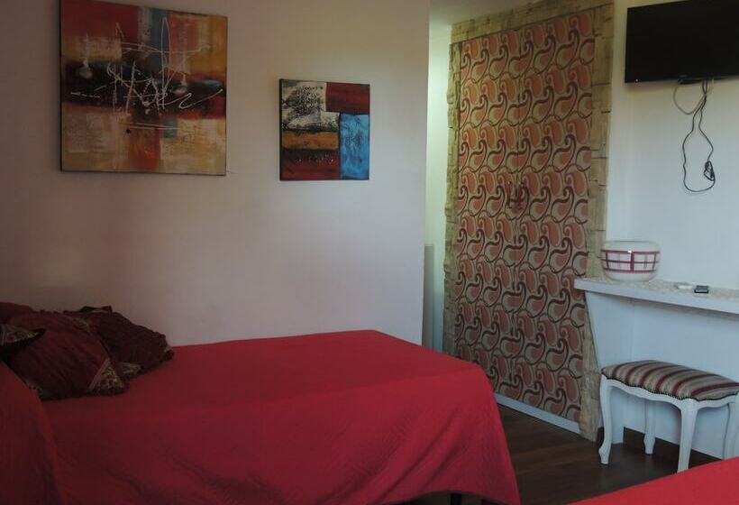 标准间, All'ombra Del Noce B&b