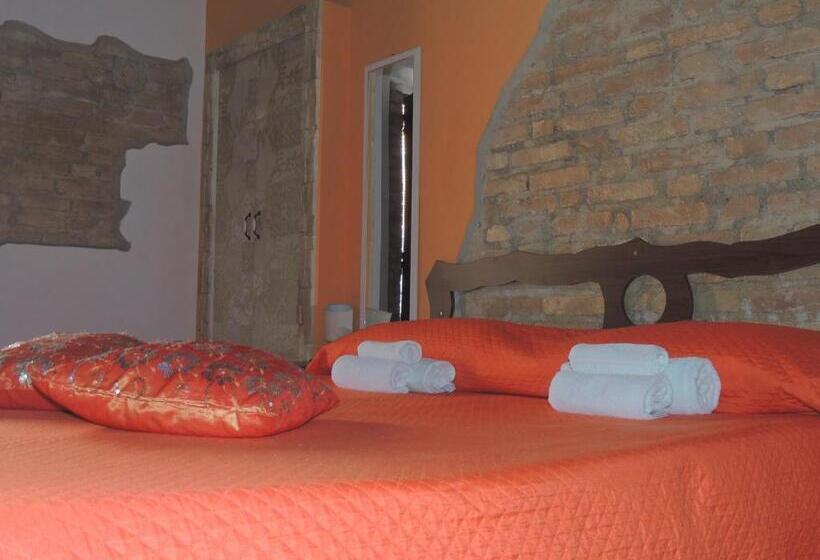 标准工作室, All'ombra Del Noce B&b