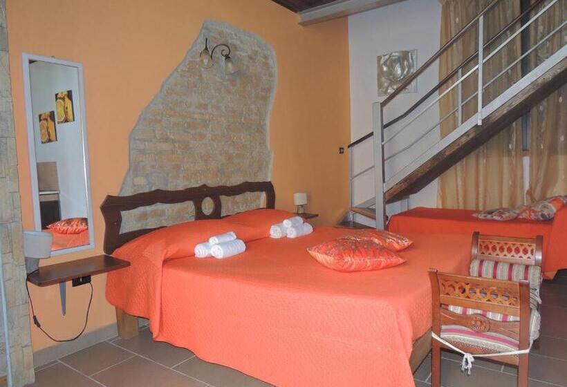 标准工作室, All'ombra Del Noce B&b