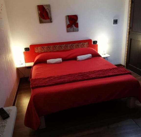 标准三人间, All'ombra Del Noce B&b