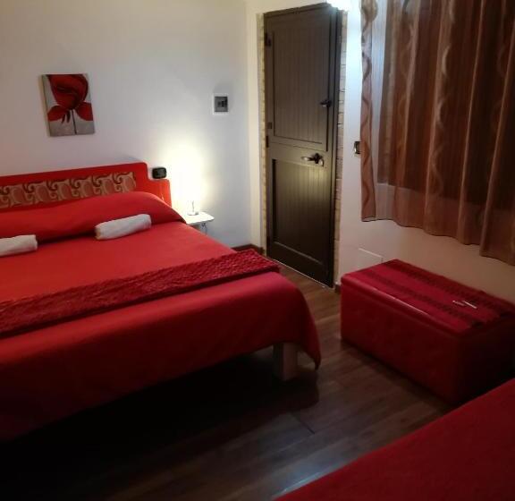 标准三人间, All'ombra Del Noce B&b