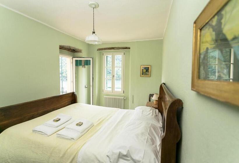 Standard Szoba Erkéllyel, Albergo Diffuso Ca' Spiga