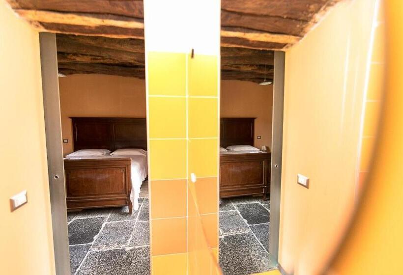 Номер Стандарт Вид на Озеро, Albergo Diffuso Ca' Spiga