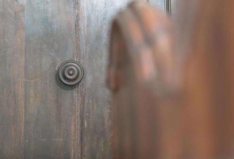 Deluxe Szoba Erkéllyel, Albergo Diffuso Ca' Spiga