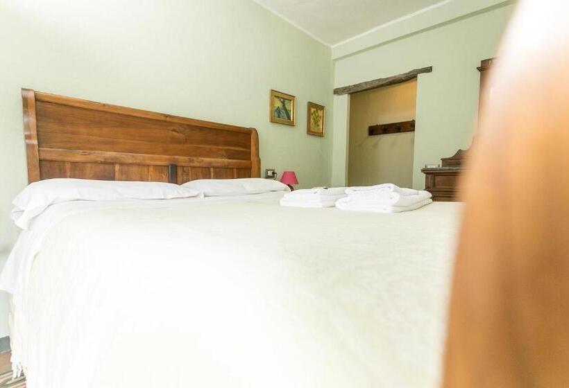 Standard Szoba Erkéllyel, Albergo Diffuso Ca' Spiga