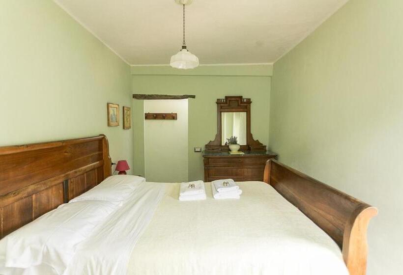 Standard Szoba Erkéllyel, Albergo Diffuso Ca' Spiga