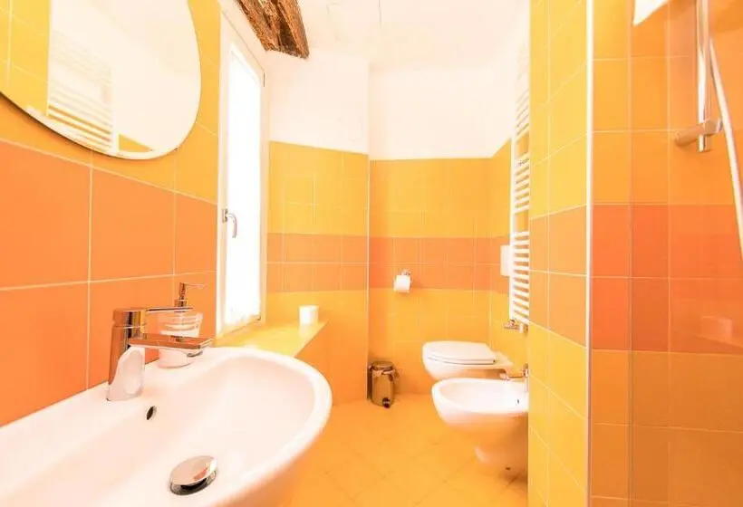 Pokój Standard Widok Jezioro, Albergo Diffuso Ca' Spiga