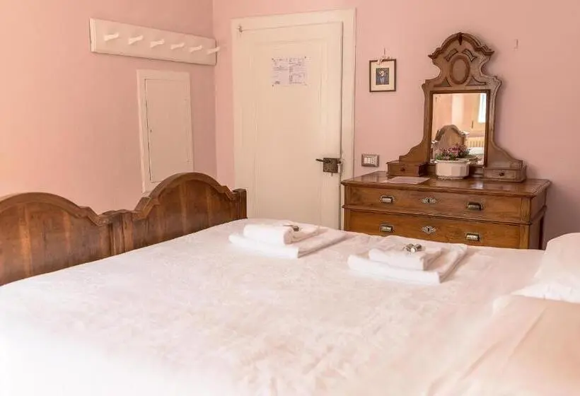 Pokój Standard Widok Jezioro, Albergo Diffuso Ca' Spiga