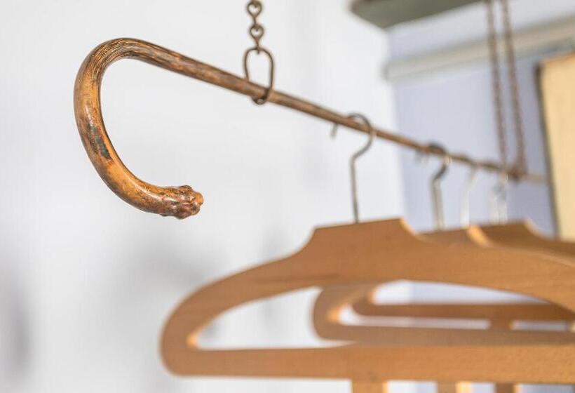 Háromágyas Standard Szoba, Albergo Diffuso Ca' Spiga