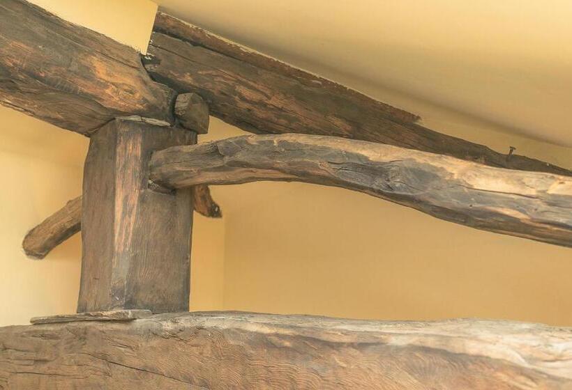 Háromágyas Standard Szoba, Albergo Diffuso Ca' Spiga