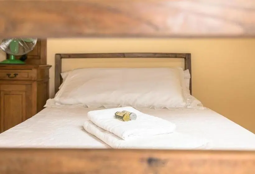 Pokój Standard Trzyosobowy, Albergo Diffuso Ca' Spiga