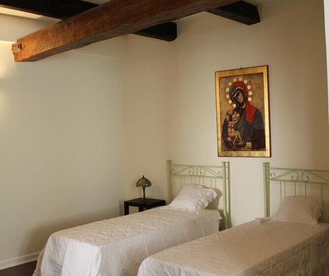 اتاق استاندارد سه نفره, Apartment Via Dell Astrologo